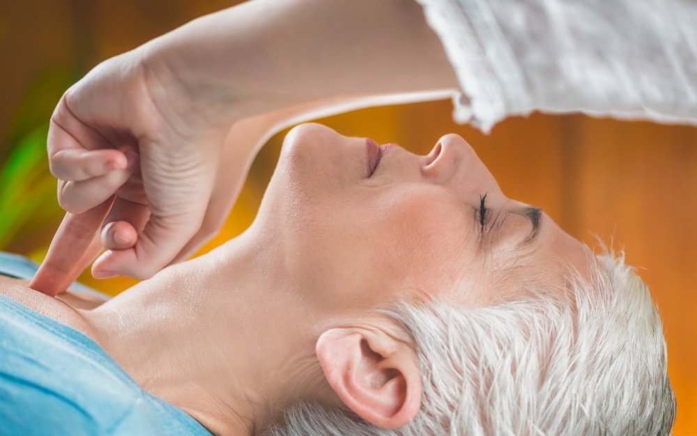 marma-therapy-massage.jpg